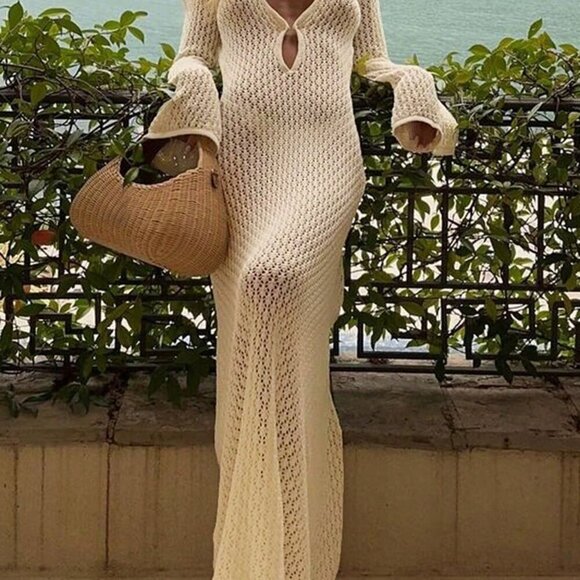 White Casual Women's Crocheted V-Neck Backless Ruched Waist Bodycon Dress - Picture 7 of 11